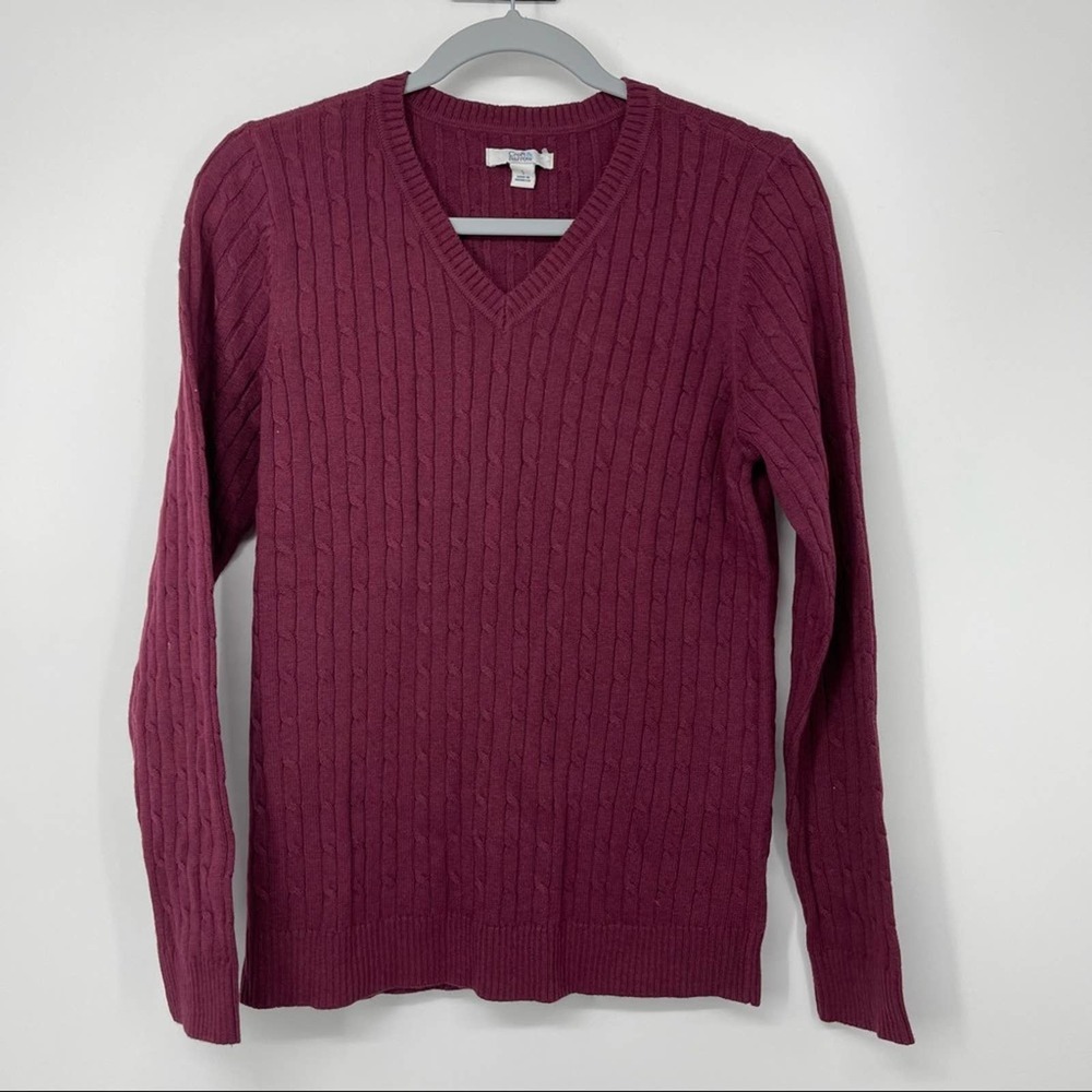 CROFT & BARROW V-NECK DEEP RED BRAIDED DESIGN SWEATER SMALL